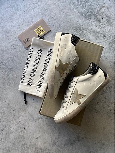 Golden Goose Deluxe