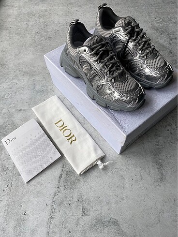Dior Chrono gray