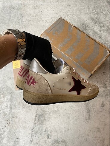 Golden Goose Deluxe Ballstar