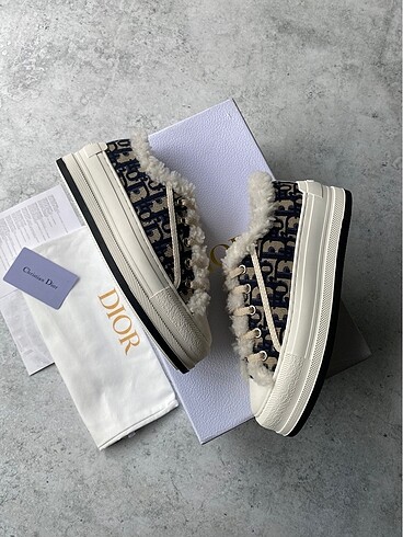 36 Beden beyaz Renk Christian Dior Walk Platform Furry