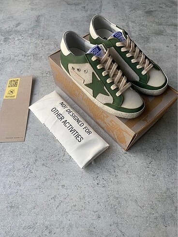 Golden Goose Deluxe