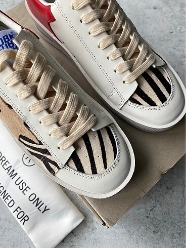39 Beden Golden Goose deluxe