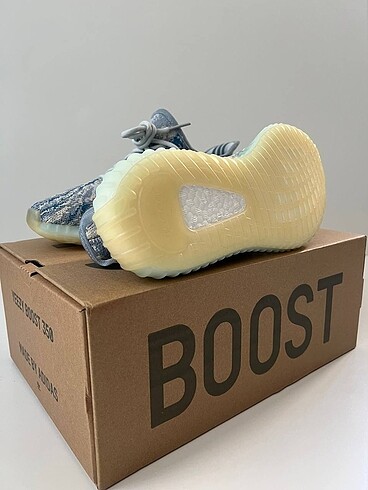 39 Beden mavi Renk adidas yeezy 350 boost v2