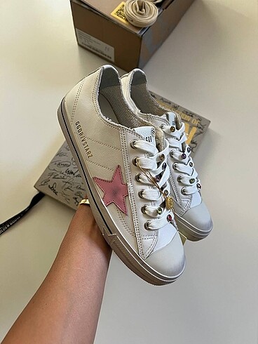 38 Beden beyaz Renk Golden goose deluxe vstarz
