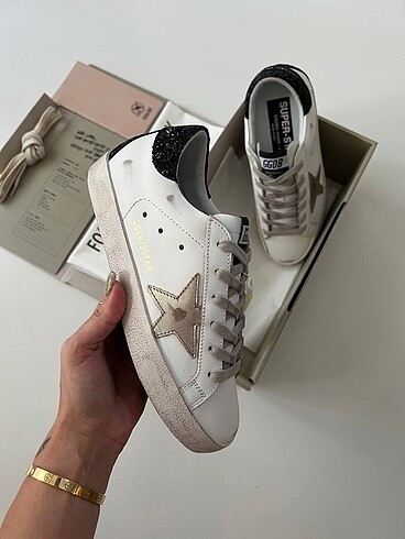 Golden Goose Deluxe Golden Goose Deluxe