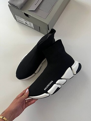 Balenciaga Balenciaga Triple S
