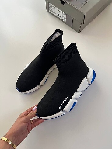 40 Beden Balenciaga Speed
