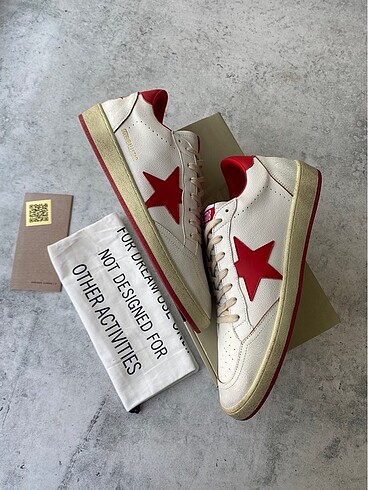 45 Beden Golden Goose Ballstar Red
