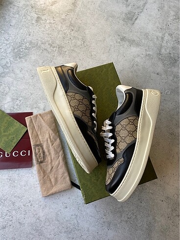 43 Beden Gucci Sneakers