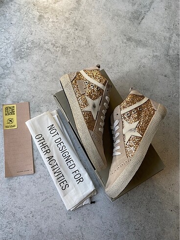 40 Beden Golden Goose Mid Gold Star