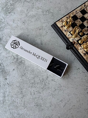 Alexander Mcqueen Siyah Beyaz Çizgili Bağcık