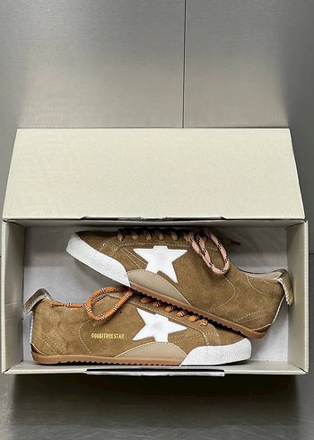 Golden Goose Deluxe Golden Goose True star Ka | Gardrops