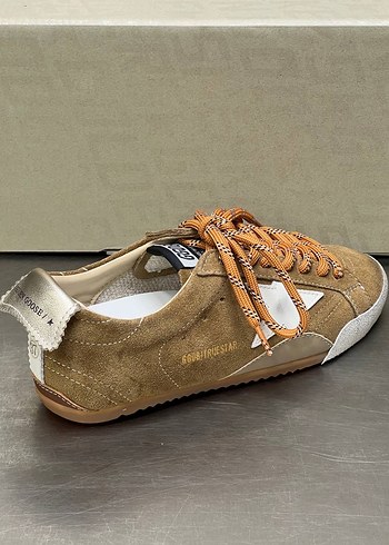 Golden Goose Deluxe Golden Goose True star Ka | Gardrops