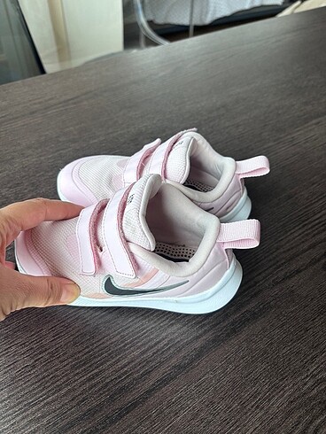 25 Beden Nike spor ayakkabı