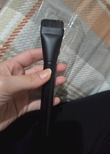 Eklips Düz Uçlu Profesyonel Fondöten Fırçası - Görsel 3