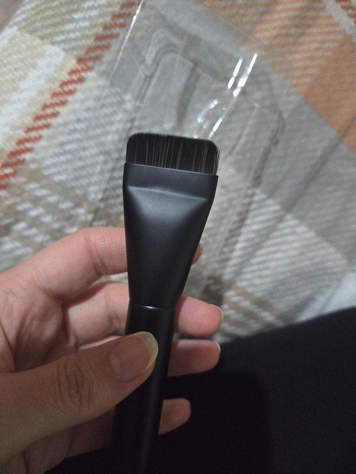 Eklips Düz Uçlu Profesyonel Fondöten Fırçası - Görsel 2