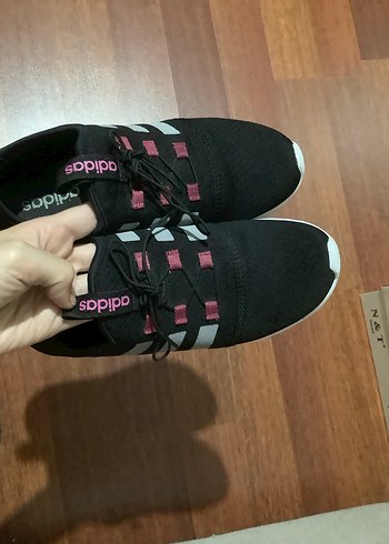 Adidas Kadın Spor Ayakkabı (36,5)