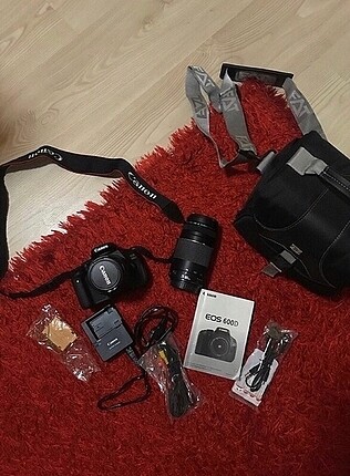 CANON 600D FOTOĞRAF MAKİNESİ
