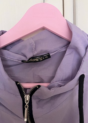 Mor Kapüşonlu Kadın Yağmurluk - Görsel 4