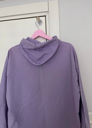 Mor Kapüşonlu Kadın Yağmurluk - Görsel 3