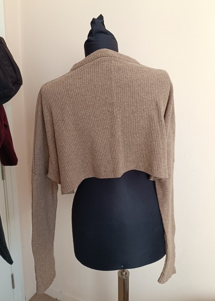 trendyolmilla crop kazak - Görsel 3