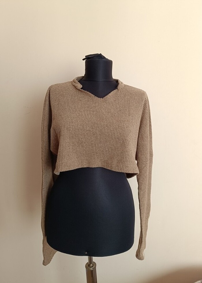 trendyolmilla crop kazak - Görsel 2