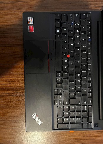 Lenovo ThinkPad Laptop Ryzen 7 - Görsel 2