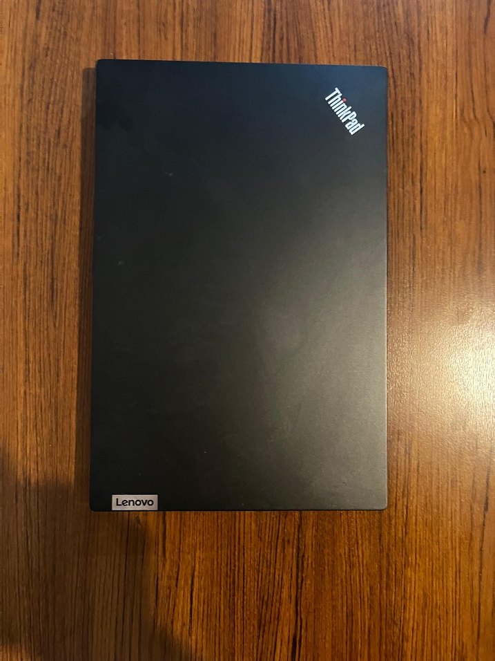 Lenovo ThinkPad Laptop Ryzen 7 - Görsel 3