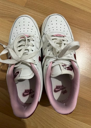 nike kalpli kirazlı valentines day özel seri - Görsel 5