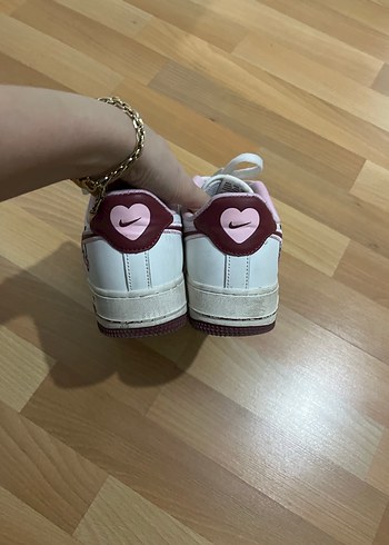 nike kalpli kirazlı valentines day özel seri - Görsel 4