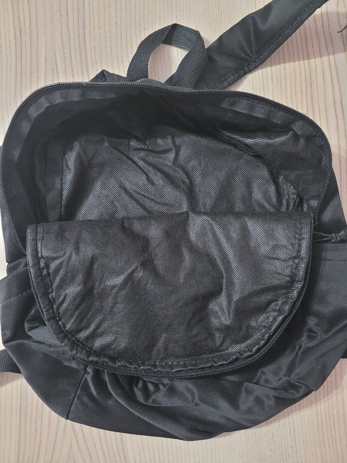 Gri Kadın Sırt Çantası Fermuarlı - Görsel 2