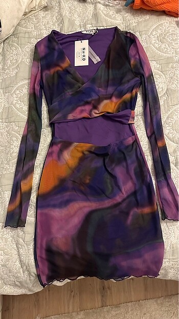 Batik Desenli Elbise