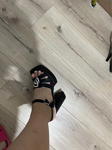 38 Beden Zara ayakkabı