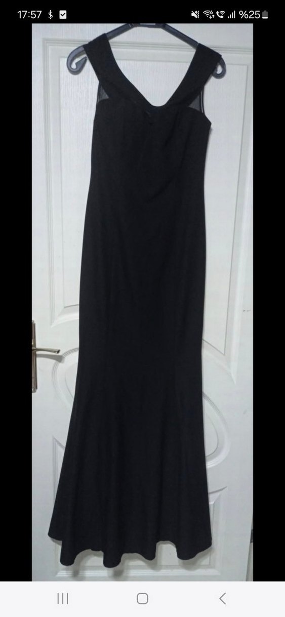 Siyah V Yaka Uzun Gotik Kadın Elbise - Görsel 2