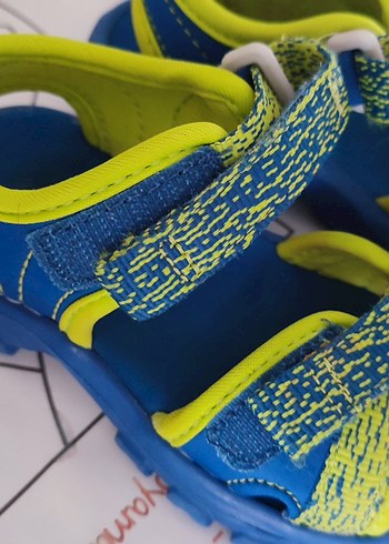 Decathlon Renkli Bağcıksız Erkek Çocuk Sandalet