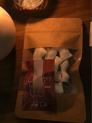 Kadın ve Erkek Vücudu Buhurdanlık Soya Mumu - Görsel 2