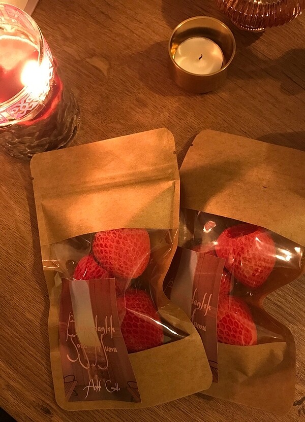 Çilek Buhurdanlık Soya Mumu - Görsel 2