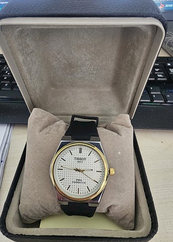 Tissot Erkek Modern Klasik Altın Renk Saat