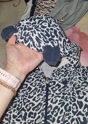 Kız Çocuk Renkli Baskılı Fermuarlı Sweatshirt iki adet - Görsel 9