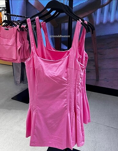 Orjinal marka zara pembe elbise