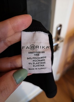 Fabrika Siyah çok şık elbise