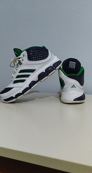 adidas - basketbol ayakkabısı