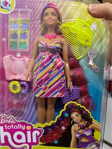 Barbie Barbie upuzun saçlar