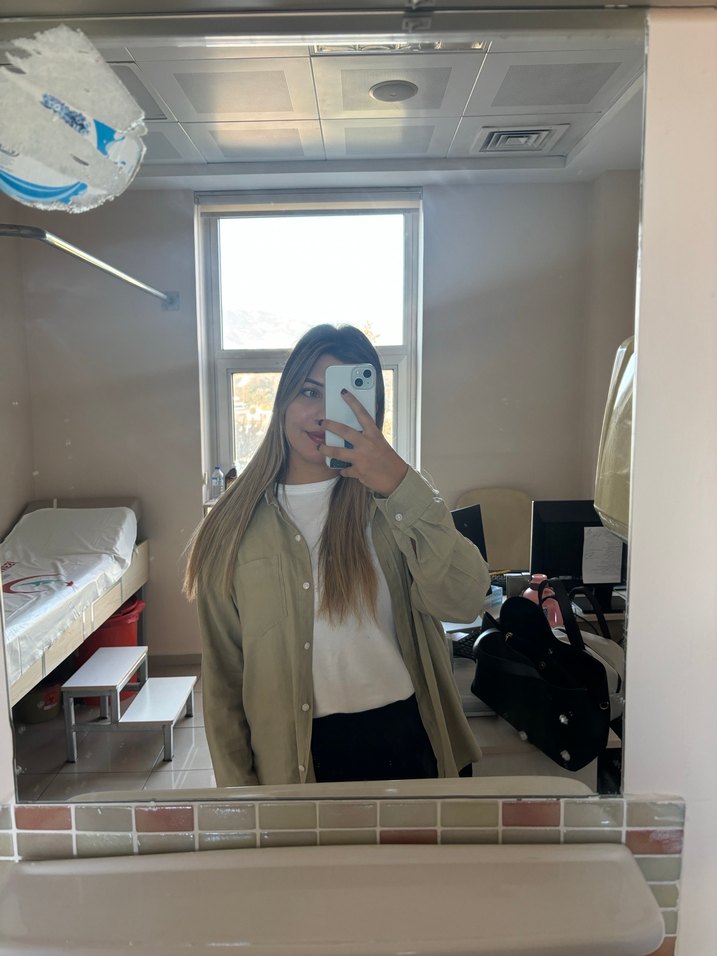 Çağla Yeşili Gömlek - Görsel 4