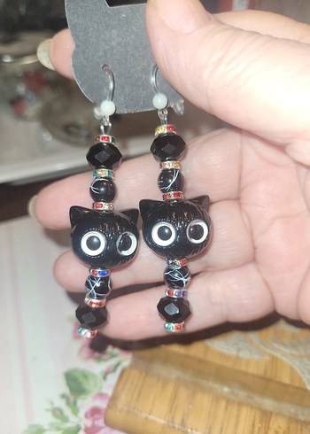 Diğer Uzun Çok Renkli Gotik Boncuklu Kadın Küpeler