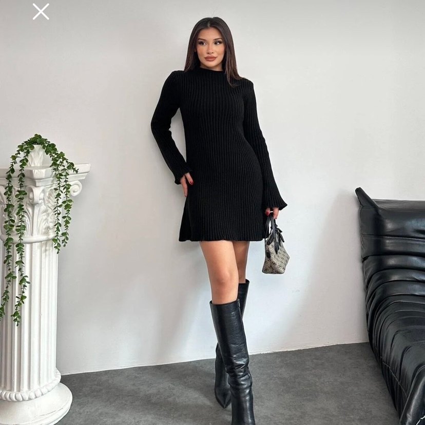 Siyah Yüksek Yakalı Kadın Triko Elbise - Görsel 3