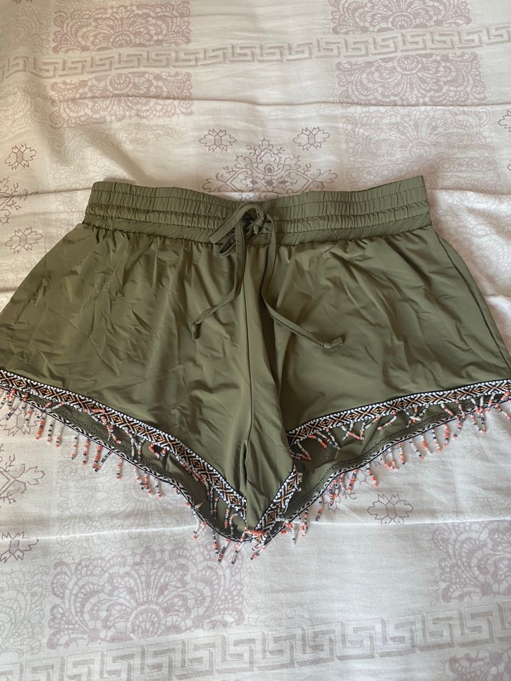 Şort Kadın - Görsel 2