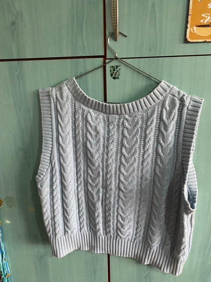 Gri V Yaka Örgü Kadın Süveter - Görsel 3