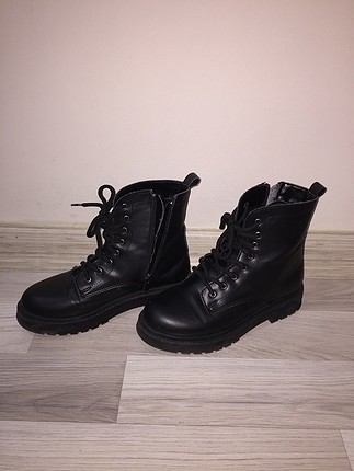 38 Beden siyah Renk Siyah Deri Postal Bot