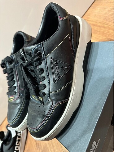 Guess spor ayakkabı